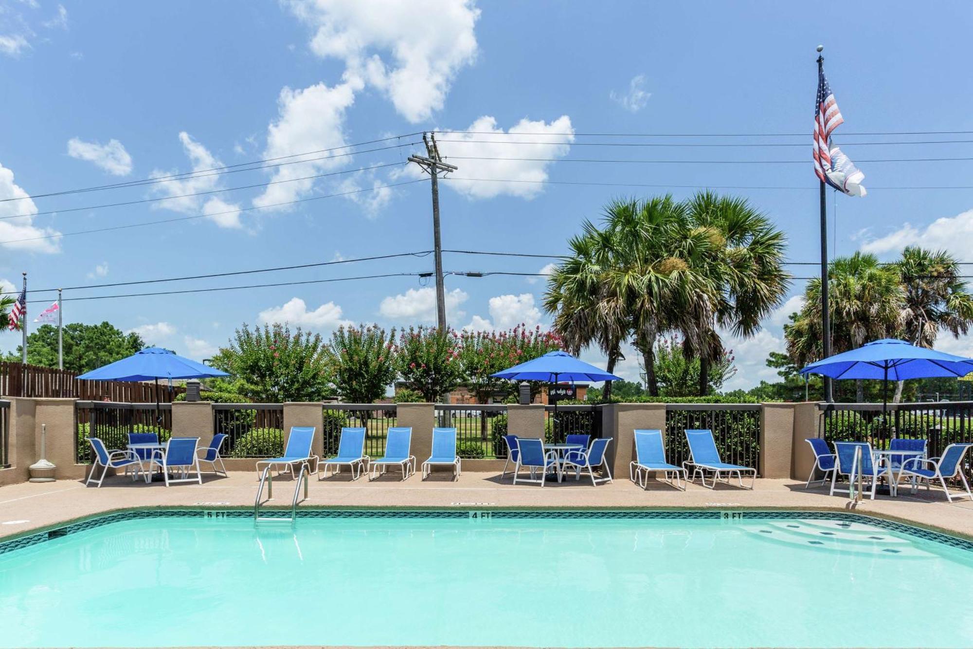 Hampton Inn Biloxi-Ocean Springs Extérieur photo